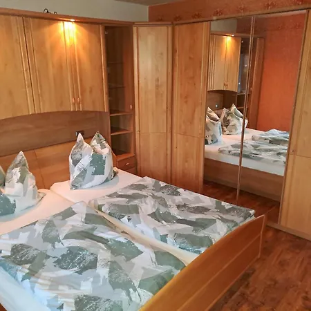 شقة Geraeumige 5 Zimmerwohnung Peitz