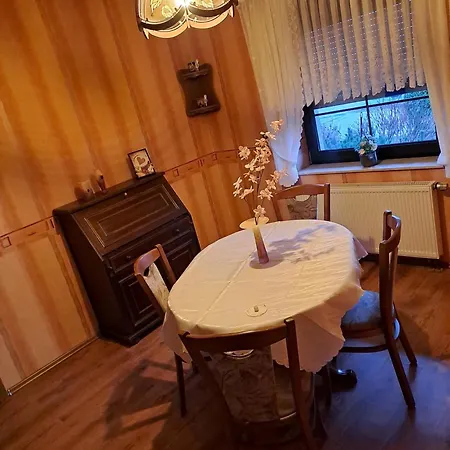 Geraeumige 5 Zimmerwohnung * Peitz