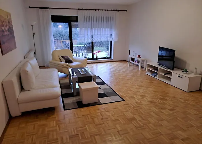 Geraeumige 5 Zimmerwohnung *